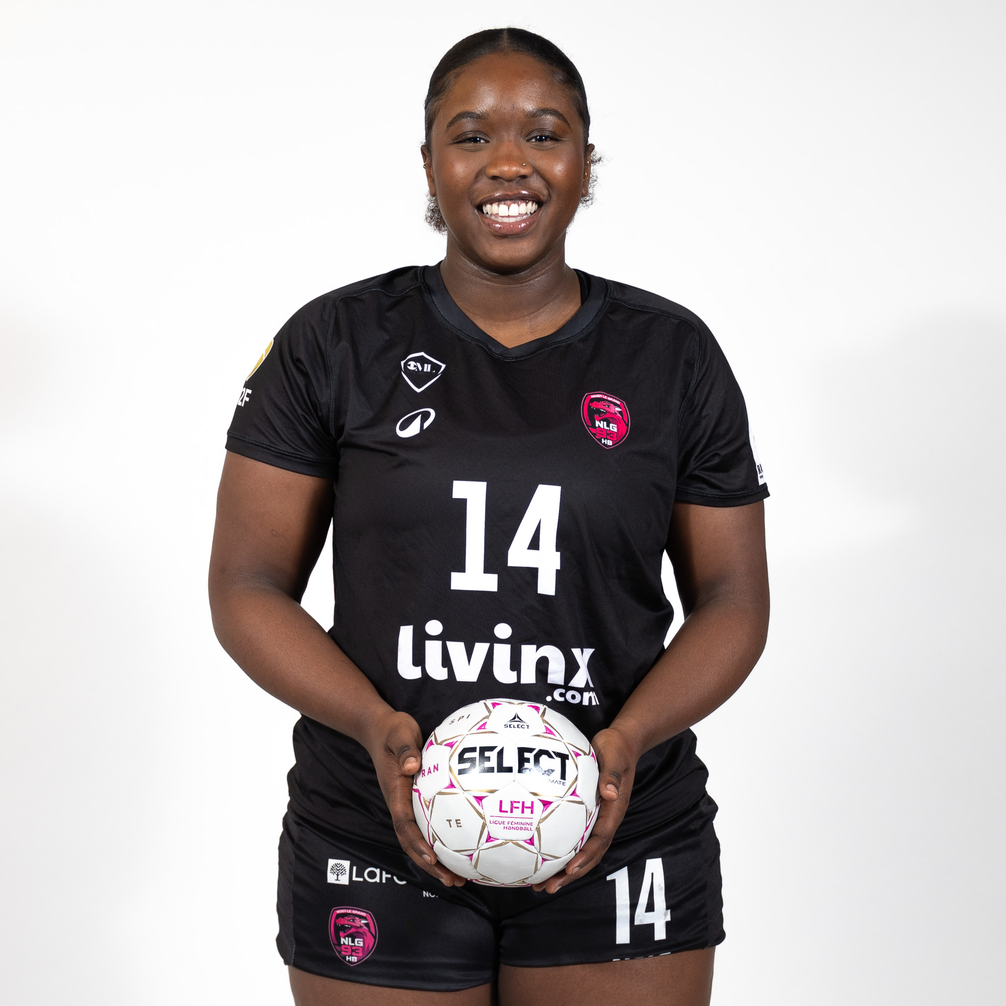 Eva MBATA, joueuse du Noisy-le-Grand Handball